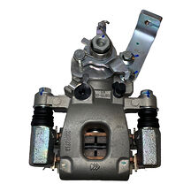 Bromsok CF Moto / Goes bak höger