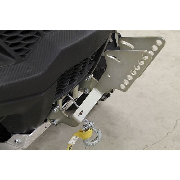 Iron Baltic (IB) Ploglyftsadapter Suzuki LTA 500/750 2019+