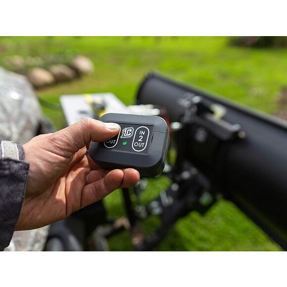 Iron Baltic (IB) Kit för Hydraulisk Vinkling Av Vik-Plogblad 150cm