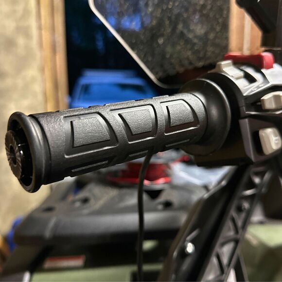 ARCTIC EDGE ATV Handtagsvärmare med Tumvärmare