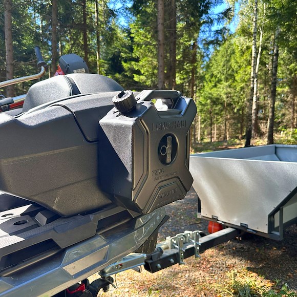 ATV LAB Bensindunk Med Snabbfäste 5 Liter Svart