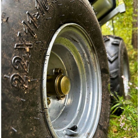 ATV-PRO Däck & Fälg Timmervagn 22x11-10 4/100 Vänster Rotation