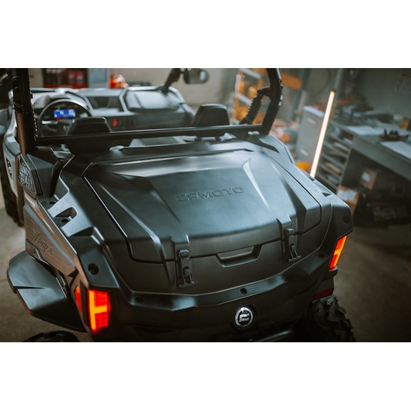 CF MOTO CF Moto Z Force 950 Svart TB