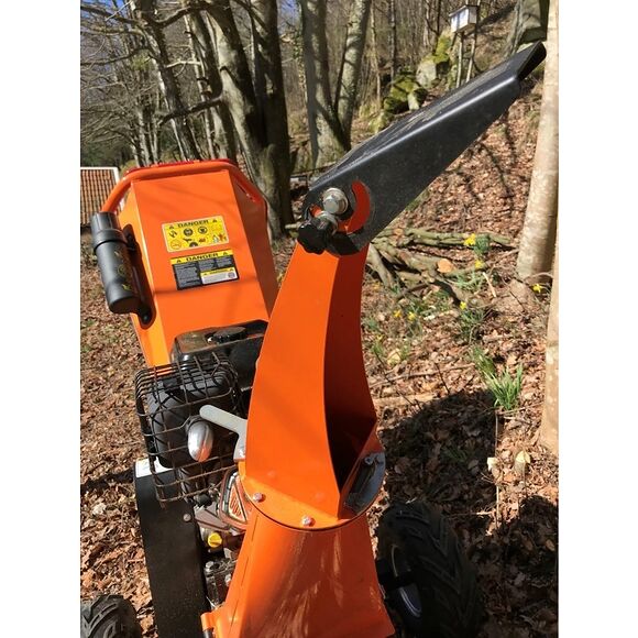 Iron Baltic (IB) Flismaskin / Flishugg PRO-14HP