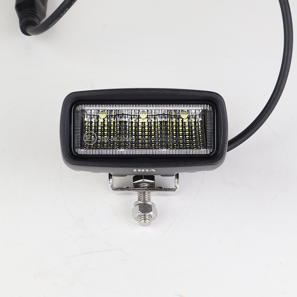 HBA Led Arbetsbelysning Slim Reflektor 15W / 1260 Lumen