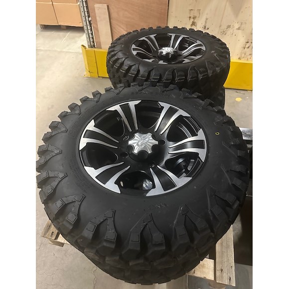   HJULKIT ATV Can-Am ITP SS 312 4/137 med HardTrail 26 Tums Däck