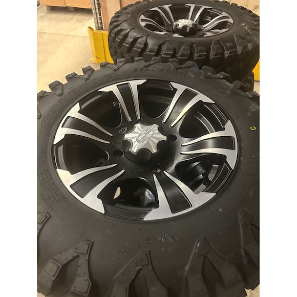   HJULKIT ATV Can-Am ITP SS 312 4/137 med HardTrail 26 Tums Däck