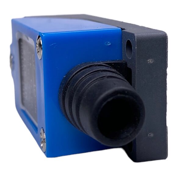 Iron Baltic (IB) Nödstopp Brytare Flishugg PRO-14HP