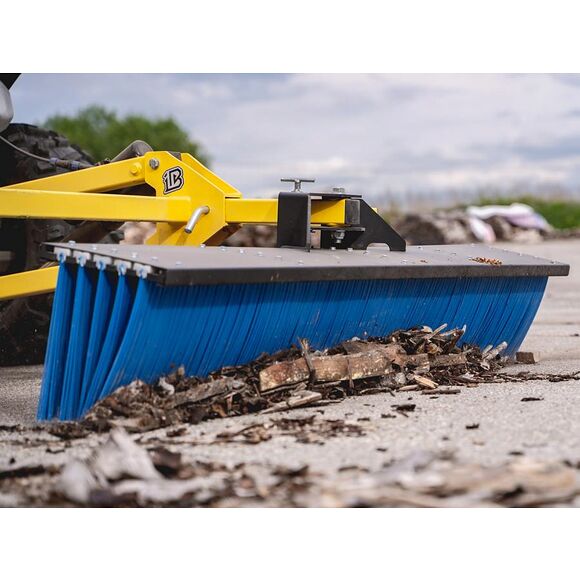 Iron Baltic (IB) IB Redskapsbärare - Trepunktslyft ATV & UTV