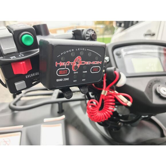 SYMTEC ATV Handtagsvärme med Tumvärmare 4-Zon SYMTEC Lock-On + Sätesvärme Paket