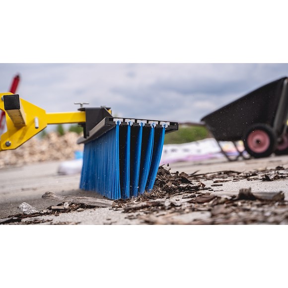 Iron Baltic (IB) Borste 150cm för IB Redskapsbärare