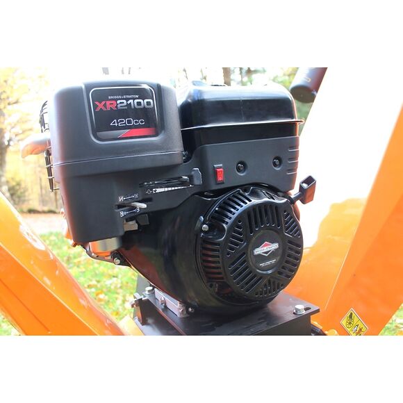 Iron Baltic (IB) Flismaskin / Flishugg PRO-14HP