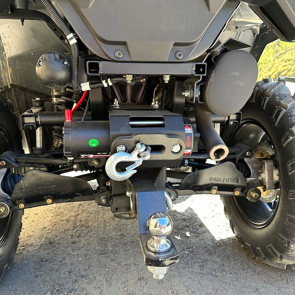 ROUGHWORX Vinsch Bak Polaris med 2 Tums Dragkroksfäste