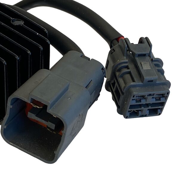 TGB Laddregulator TGB Blade 425/550 SE